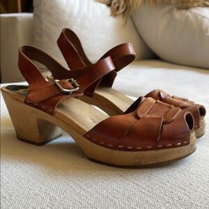 Swedish Hasbeens Brown Leather Clogs with Wooden Heel